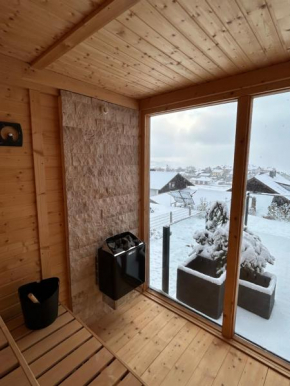 Ferienwohnungen Alpenblick mit Garten -Panoramasauna-